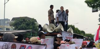 Geruduk Kemendagri, Warga Banyuasin dan Aktivis Tuntut PJ Bupati di Copot